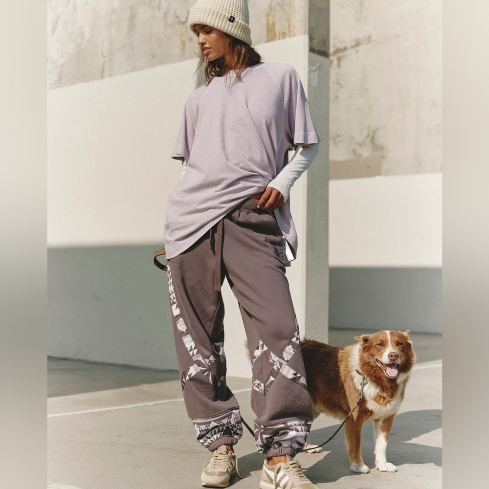 FP Movement by Free People Geometric Mauve Joggers - Picture 2 of 11